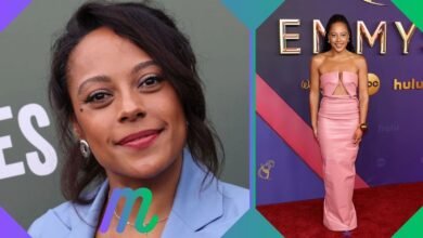 rosalind eleazar fingers