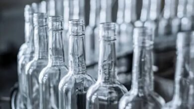 AI in Precision Manufacturing: How Smart Inspection and Automation Are Transforming Sustainable Glass Packaging